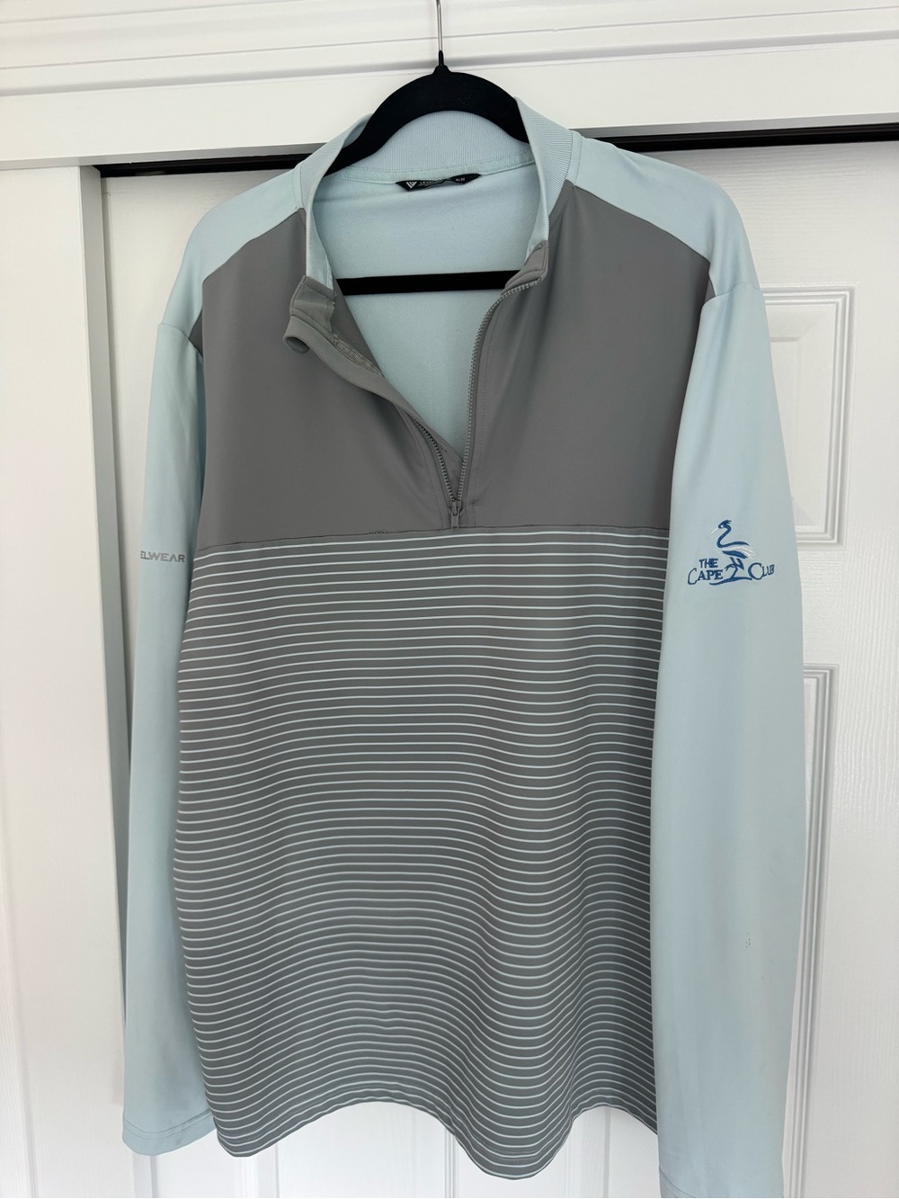 The Cape Club - Light Blue & Gray Quarter Zip Pullover - Size XL